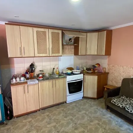 над греблею Apartamento