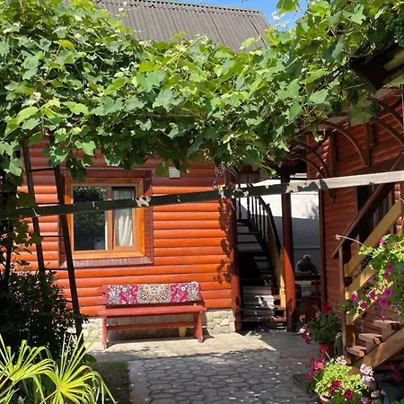 над греблею